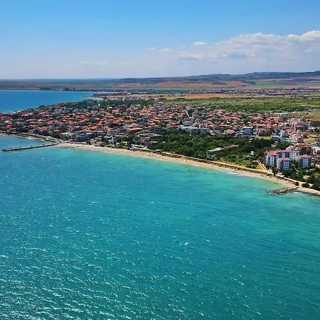 Cozy In Apollon 7 By Menada Appartement Nesebar