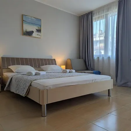 Appartement Cozy In Apollon 7 By Menada Nesebar